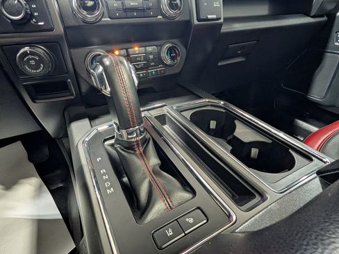 Used 2020 Ford F150 Lariat w/ Equipment Group 502A Luxury image 27