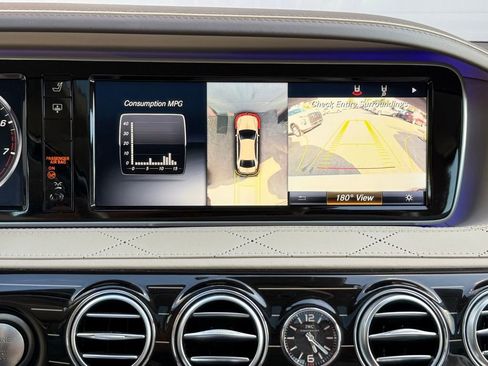 Used 2017 Mercedes-Benz Maybach S 550 4MATIC image 37