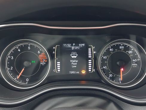 Used 2021 Jeep Cherokee Latitude FWD image 20