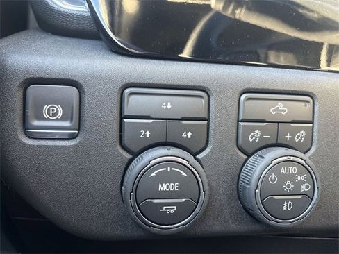 New 2026 Chevrolet Silverado 2500 LT w/ Convenience Package image 18