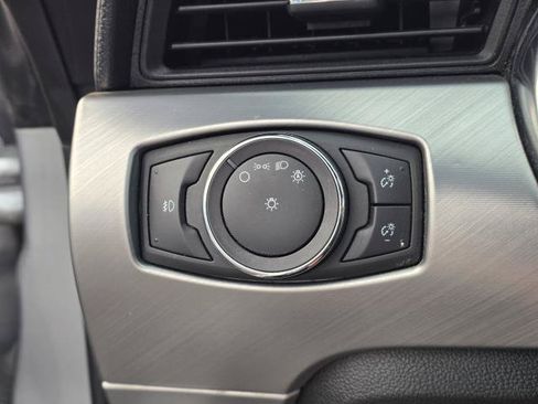 Used 2020 Ford Mustang Premium RWD image 12