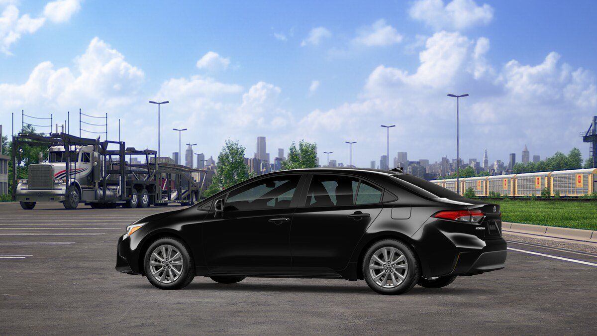 New 2026 Toyota Corolla LE w/ LE Premium Package FWD image 5