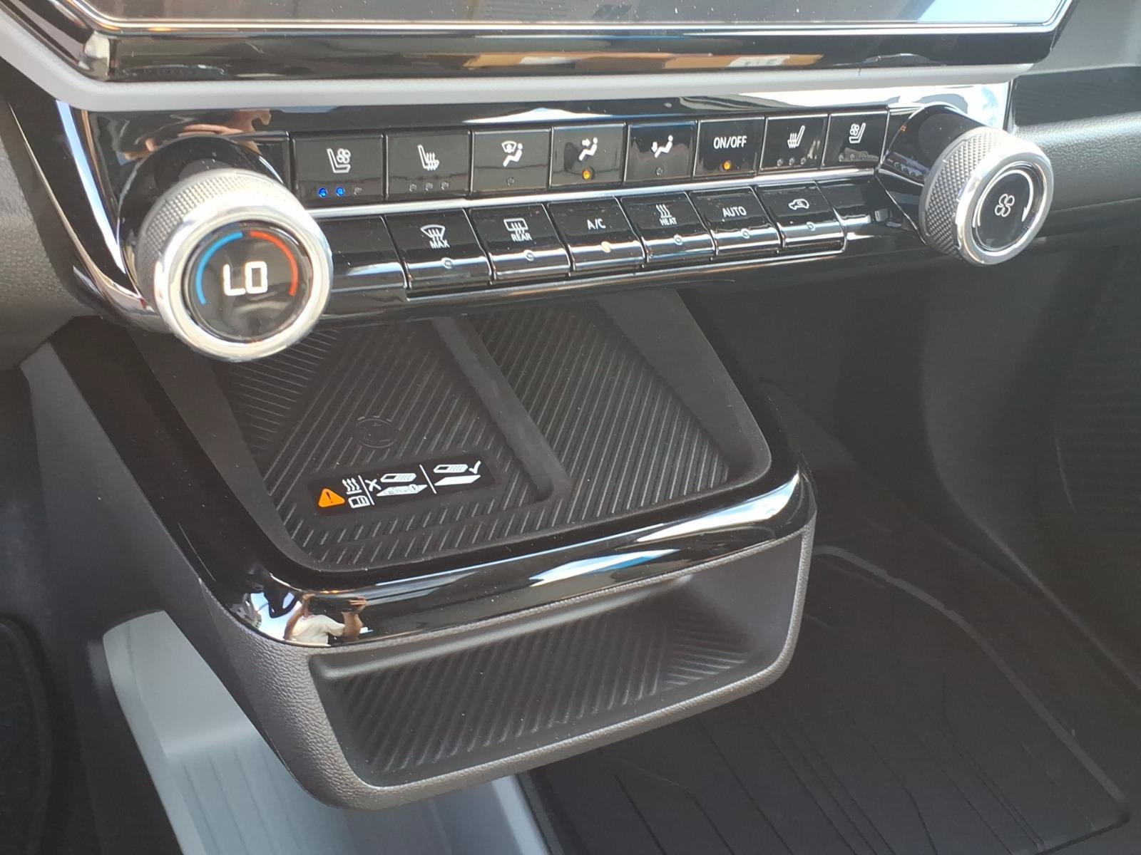 New 2027 Chevrolet Bolt RS w/ Technology Package FWD image 21