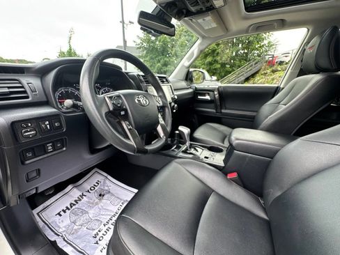 Used 2022 Toyota 4Runner TRD Pro AWD/4WD image 15