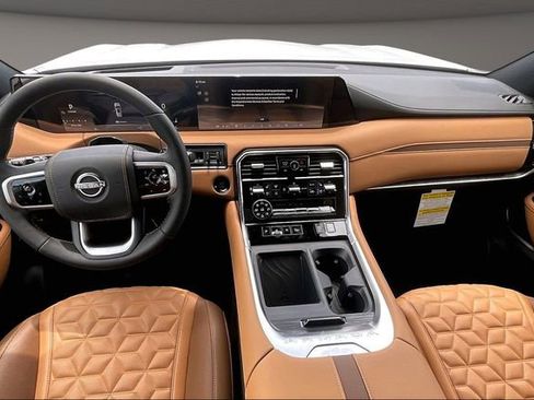 New 2026 Nissan Armada Platinum Reserve w/ Accent Package AWD/4WD image 5