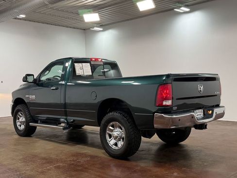 Used 2018 RAM 3500 SLT w/ Snow Chief Group AWD/4WD image 5