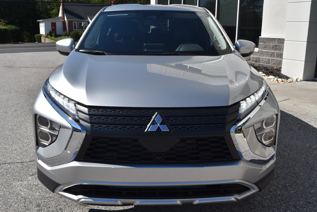 New 2026 Mitsubishi Eclipse Cross SE AWD/4WD image 3