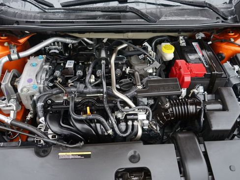 Used 2024 Nissan Sentra SR w/ SR Premium Package image 9