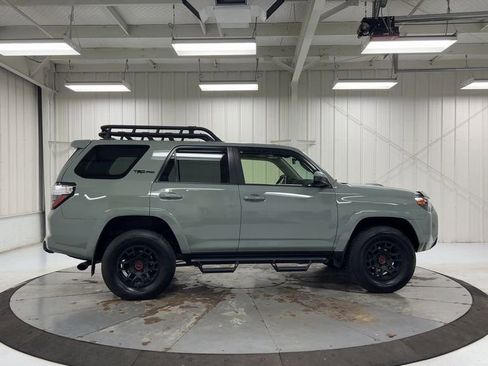 Used 2021 Toyota 4Runner TRD Pro AWD/4WD image 9