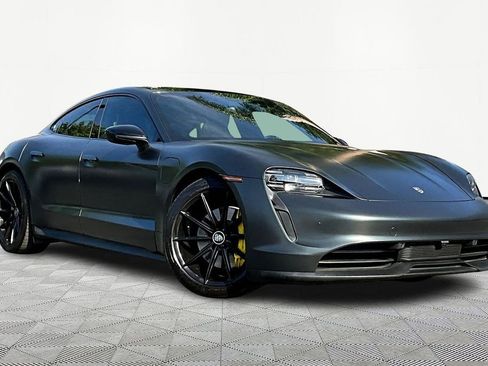 Used 2021 Porsche Taycan image 1