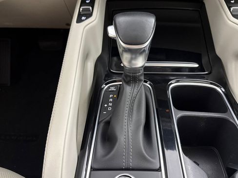 Used 2022 Kia Telluride EX w/ EX Premium Package FWD image 19