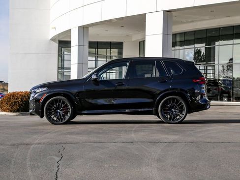 New 2026 BMW X5 xDrive40i w/ Executive Package image 2