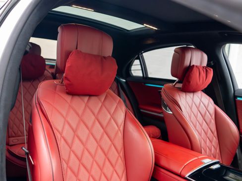 Used 2023 Mercedes-Benz S 580 4MATIC Sedan image 42