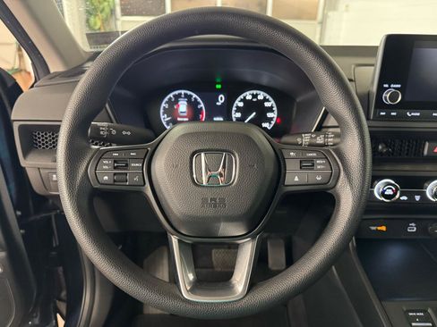 Used 2025 Honda CR-V LX image 15