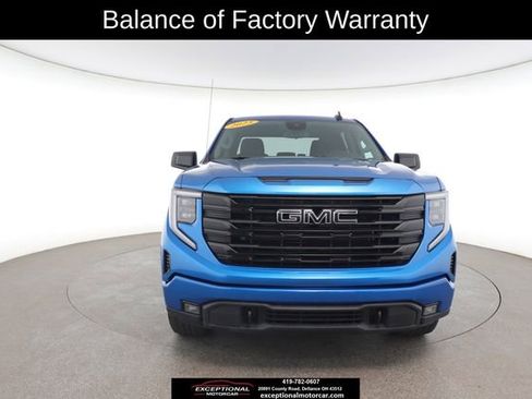 Used 2023 GMC Sierra 1500 Elevation w/ LPO, Elevation Black Package AWD/4WD image 31