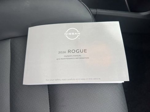 Certified 2026 Nissan Rogue SV w/ SV Premium Package image 28