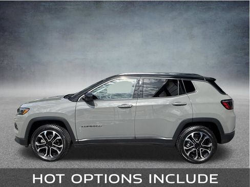 Used 2022 Jeep Compass Limited AWD/4WD image 2