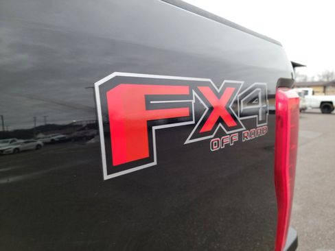 Used 2015 RAM 1500 Tradesman w/ Power & Remote Entry Group image 15