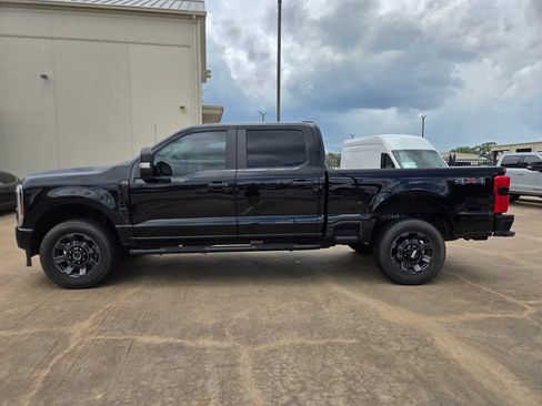 Used 2024 Ford F250 XL w/ STX Appearance Package AWD/4WD image 8