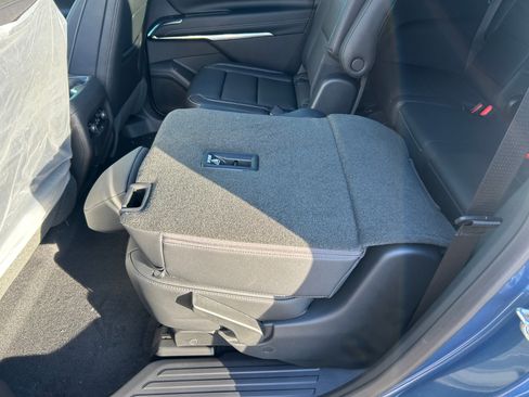 New 2026 Chevrolet Traverse LT w/ Sun and Wheel Package image 31