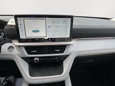 New 2026 Ford Explorer Active w/ Active Comfort Package AWD/4WD image 24