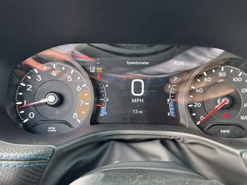 New 2025 Jeep Compass Limited w/ Sun & Sound Group image 11