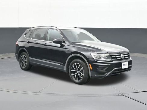 Used 2021 Volkswagen Tiguan SEL image 19