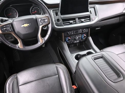 Used 2021 Chevrolet Suburban High Country image 15