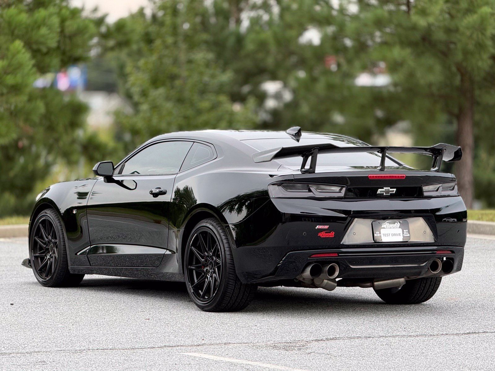 Used 2016 Chevrolet Camaro SS RWD image 10