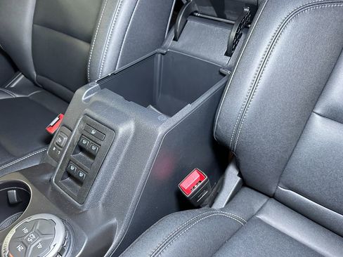 New 2025 Ford Bronco Big Bend image 30