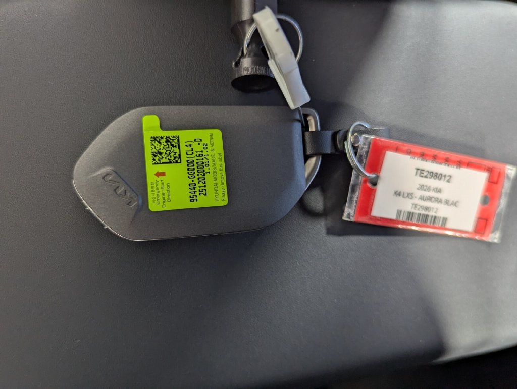 Used 2026 Kia K4 FWD image 25