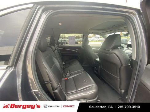 Used 2020 Acura MDX SH-AWD image 29