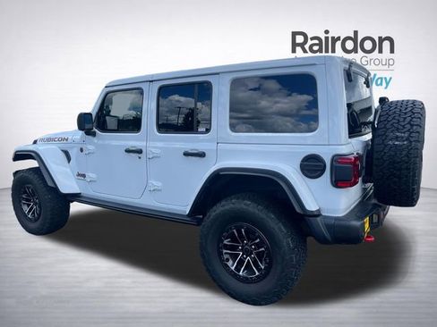 Used 2024 Jeep Wrangler Unlimited Rubicon AWD/4WD image 5