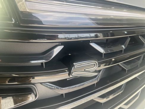 New 2026 Volkswagen Atlas Cross Sport SEL Premium R-Line AWD/4WD image 14