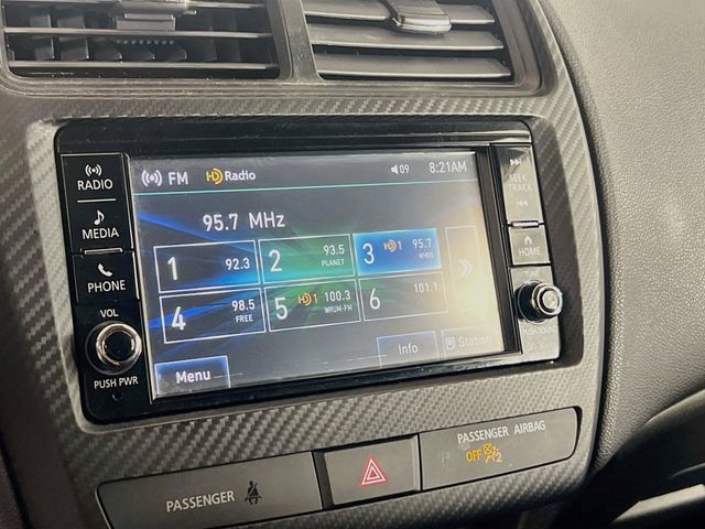 Used 2025 Mitsubishi Outlander Sport AWD image 11