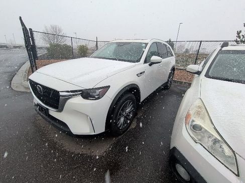 Certified 2024 MAZDA CX-90 Plug-In Hybrid w/ Preferred AWD/4WD image 2