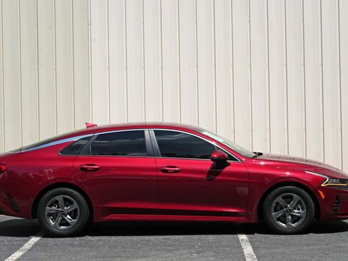 Used 2022 Kia K5 LXS FWD image 47