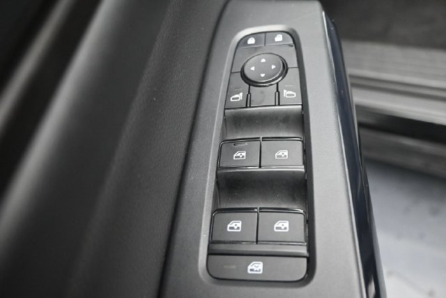 Certified 2025 Nissan Pathfinder SV FWD image 15