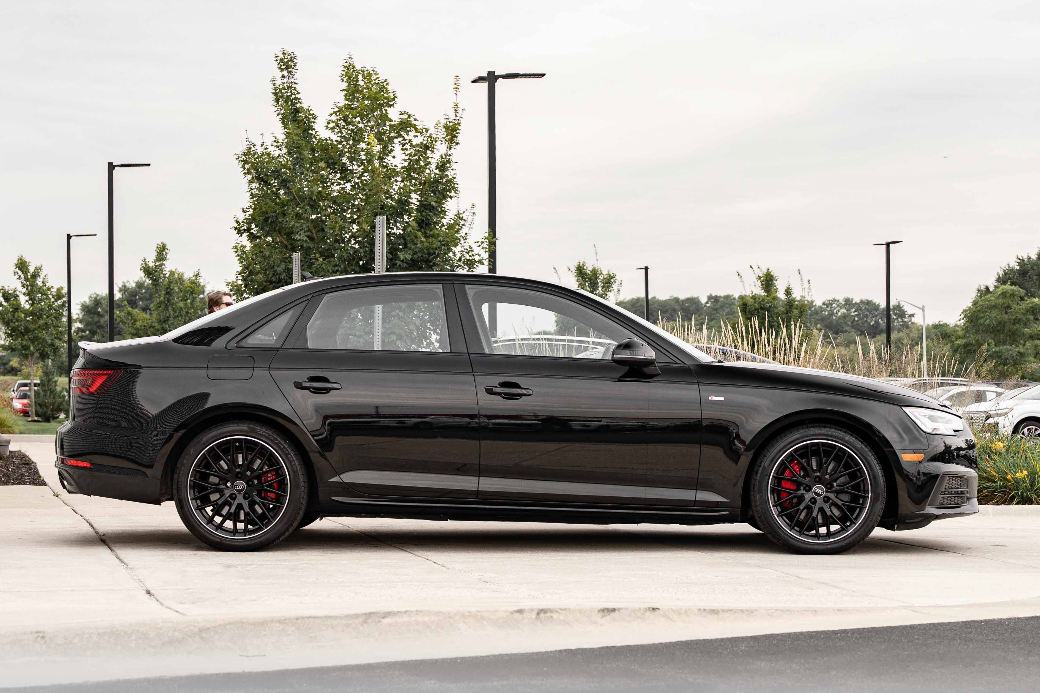 Used 2018 Audi A4 2.0T Premium Plus w/ Premium Plus Package AWD/4WD image 3
