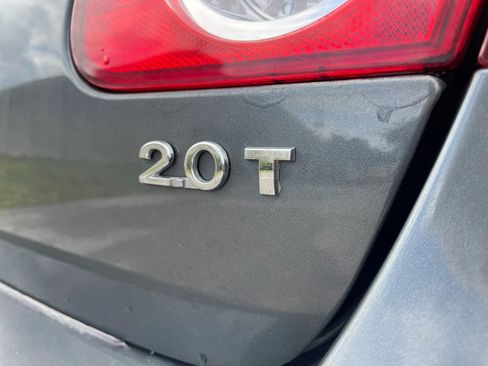 Used 2009 Volkswagen Passat Komfort FWD image 14