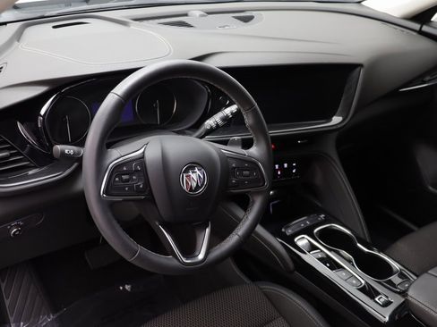 Used 2022 Buick Envision Preferred image 6