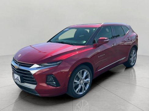 Used 2019 Chevrolet Blazer Premier w/ Sun and Wheels Package AWD/4WD image 3