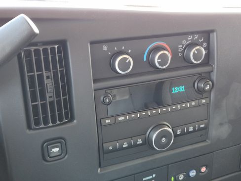 New 2025 Chevrolet Express 3500 w/ Power Convenience Package image 24