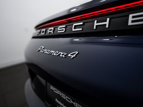 Certified 2020 Porsche Panamera 4 AWD/4WD image 26