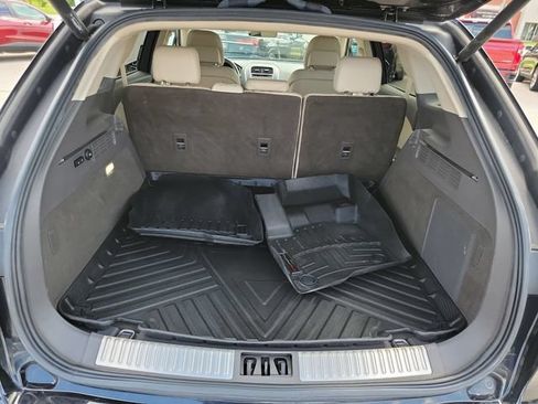 Used 2019 Lincoln Nautilus Select AWD/4WD image 23