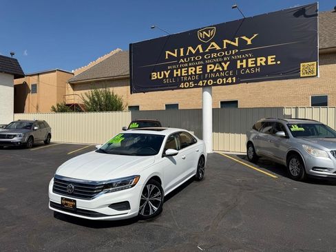 Used 2021 Volkswagen Passat 2.0T SE FWD image 6