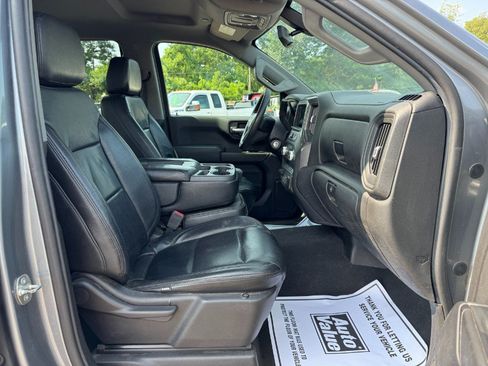 Used 2019 GMC Sierra 1500 4x4 Crew Cab w/ Convenience Package image 18