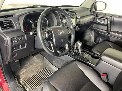 Used 2017 Toyota 4Runner TRD Pro image 3