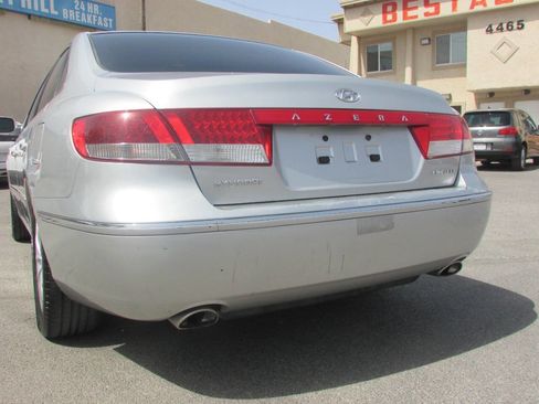Used 2006 Hyundai Azera Limited image 4