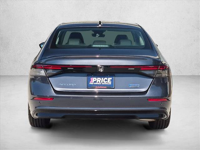 Used 2025 Honda Accord Touring image 7